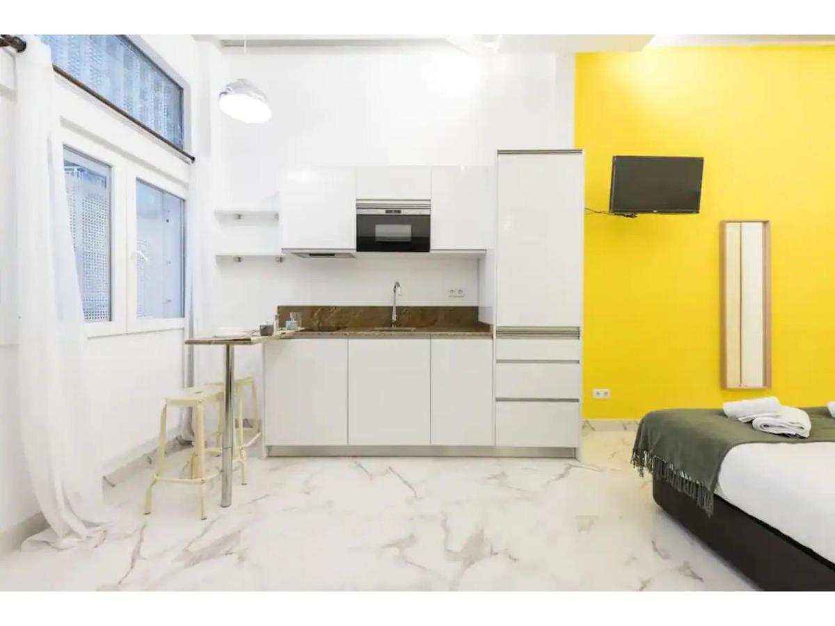 Ferienwohnung Little Cozy Loft Madrid Free Street Parking Wifi Barbadillo Bis Exterior foto